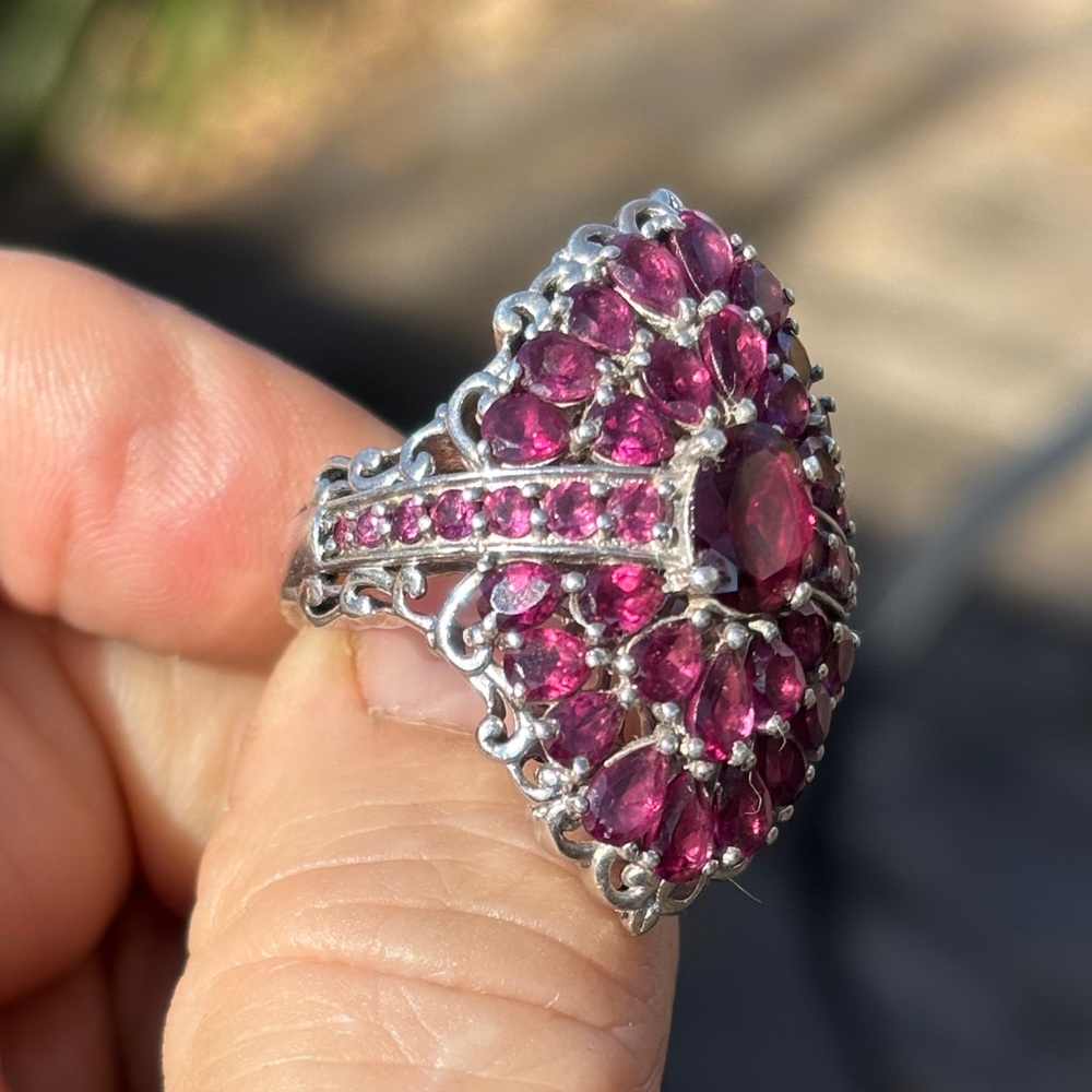 Beautiful garnet & sterling cocktail ring size 9 - Picture 5 of 11